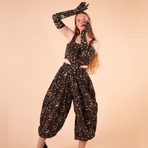 Samantha Pleet Bloomer Pants in Black Illuminated Print